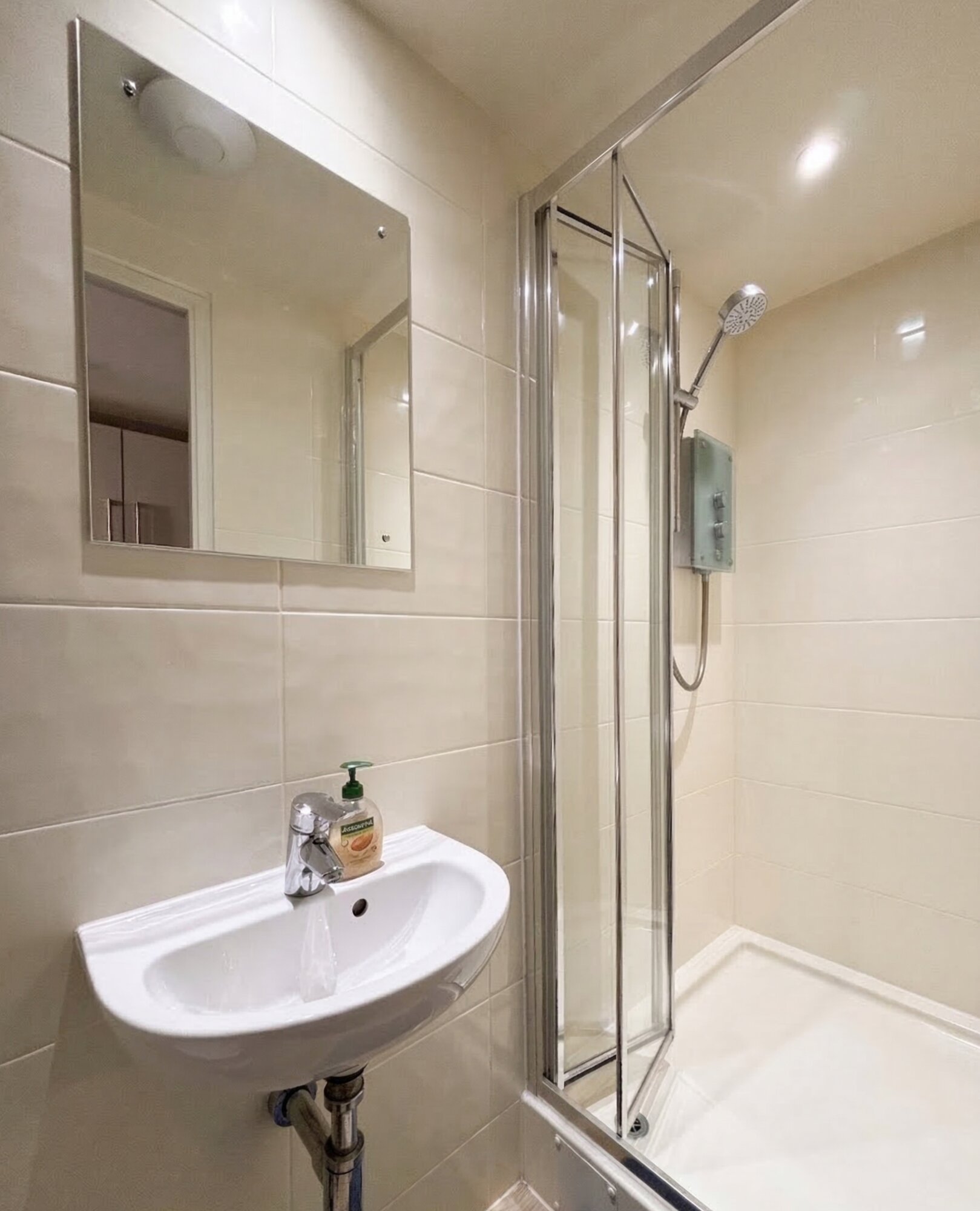 En-suite shower room
